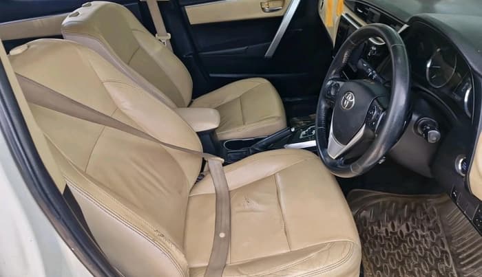 2017 Toyota Corolla Altis VL CVT PETROL, Petrol, Automatic, 1,02,751 km, interior