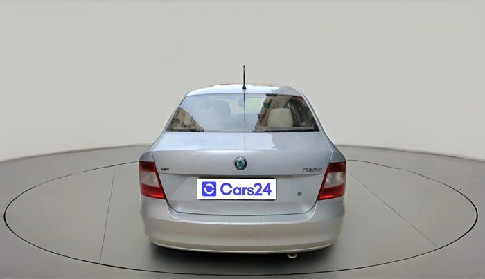 2011 Skoda Rapid AMBITION 1.6 MPI MT, Petrol, Manual, 62,790 km, exterior