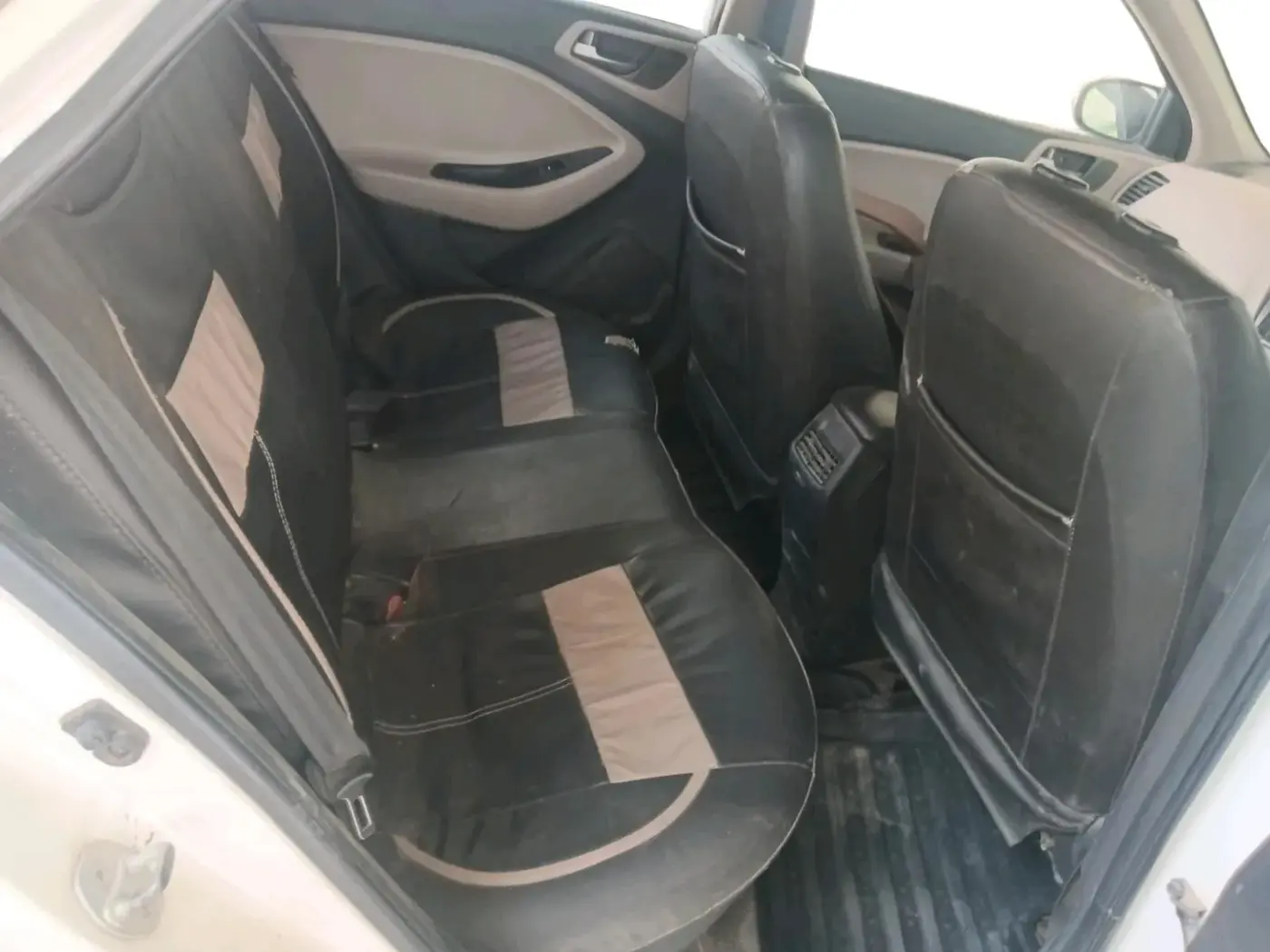 2017 Hyundai Elite i20 SPORTZ 1.4 CRDI, Diesel, Manual, 82,755 km, interior