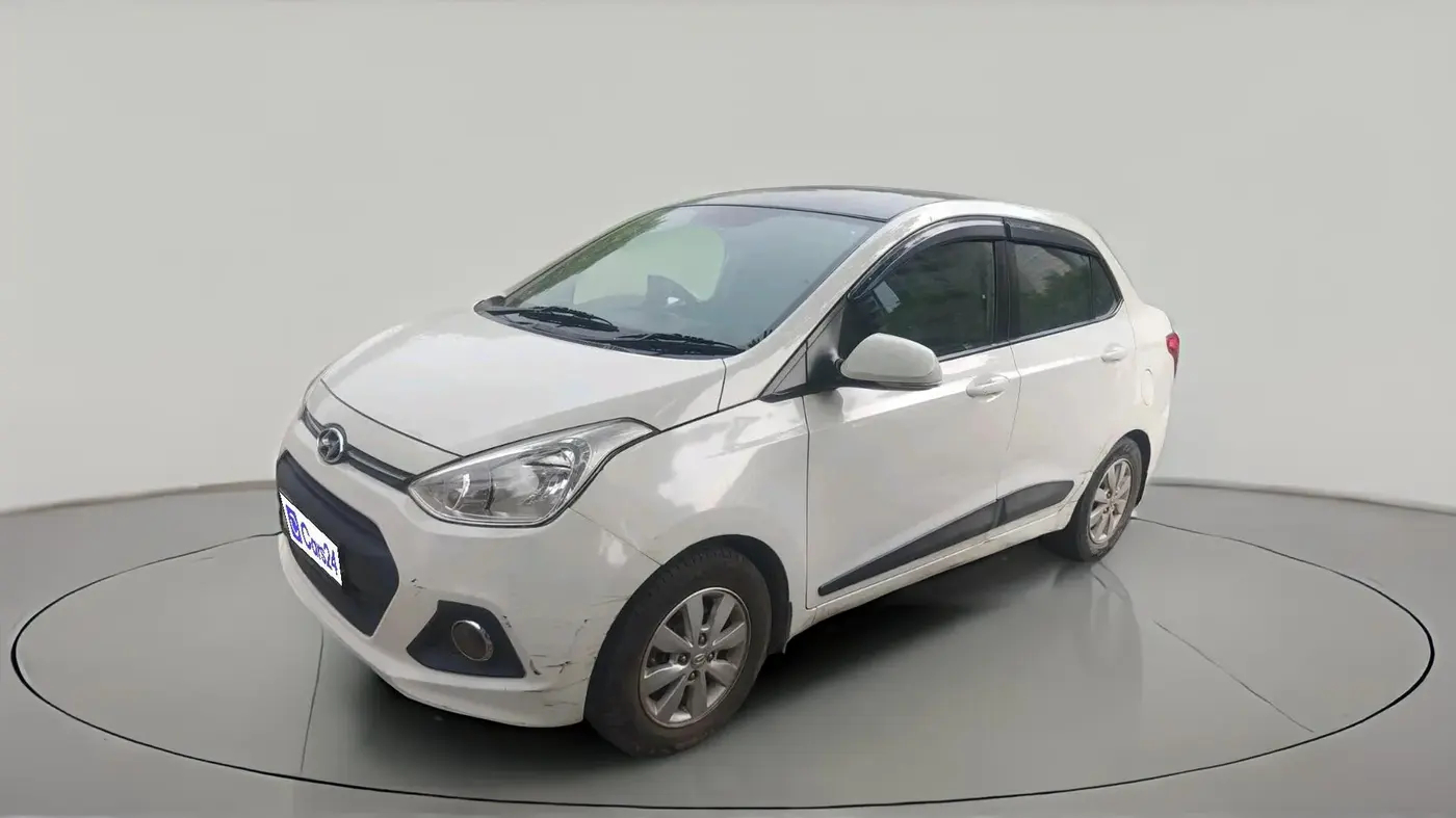 2016 Hyundai Xcent SX 1.2, CNG, Manual, 1,18,938 km, exterior