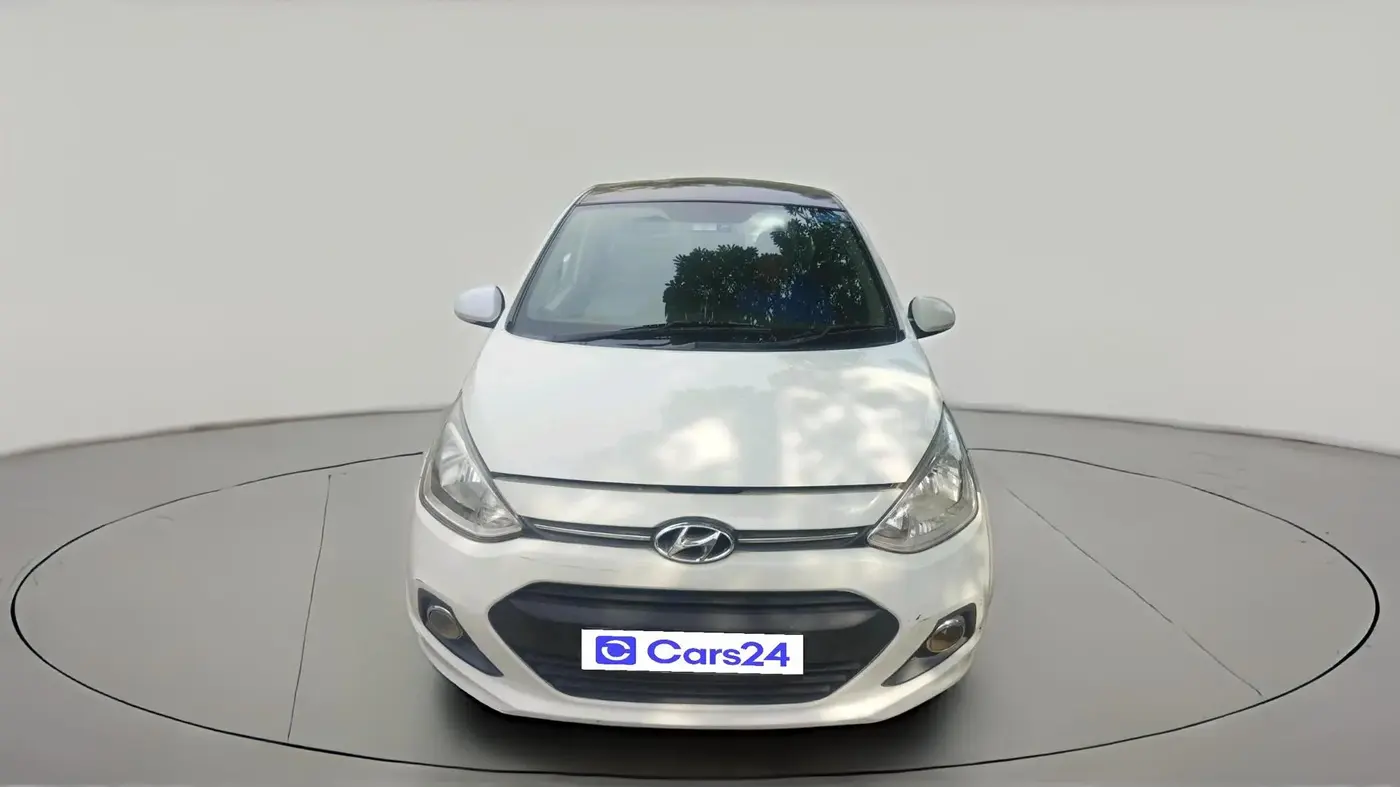 2016 Hyundai Xcent SX 1.2, CNG, Manual, 1,18,938 km, exterior