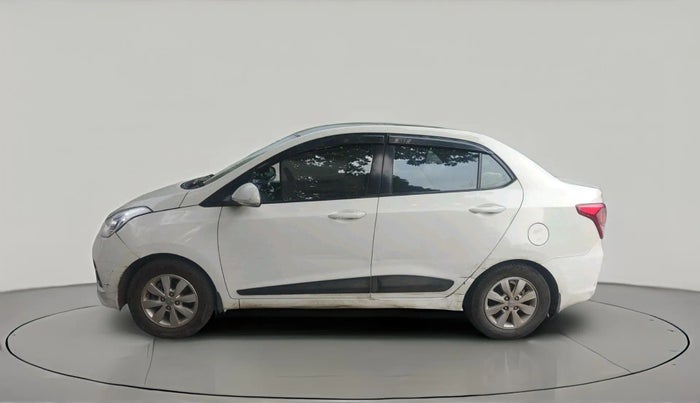 2016 Hyundai Xcent SX 1.2, CNG, Manual, 1,18,938 km, exterior