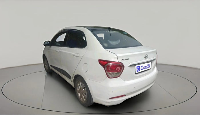 2016 Hyundai Xcent SX 1.2, CNG, Manual, 1,18,938 km, exterior