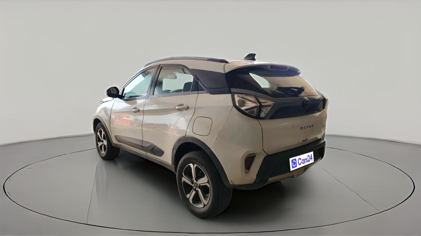 2021 Tata NEXON XZA PLUS (O) PETROL, Petrol, Automatic, 73,735 km, exterior