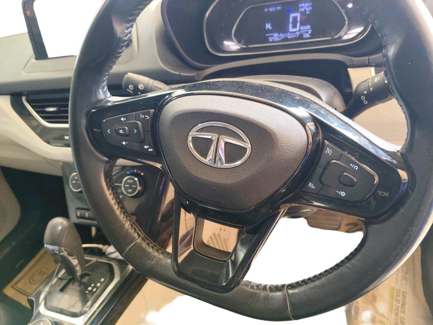 2021 Tata NEXON XZA PLUS (O) PETROL, Petrol, Automatic, 73,735 km, interior