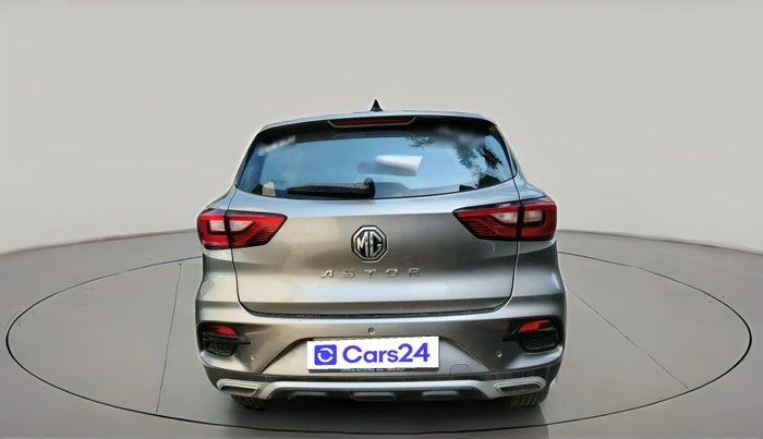 2025 MG ASTOR Sprint 1.5 MT (Ivory), Petrol, Manual, 11,004 km, exterior