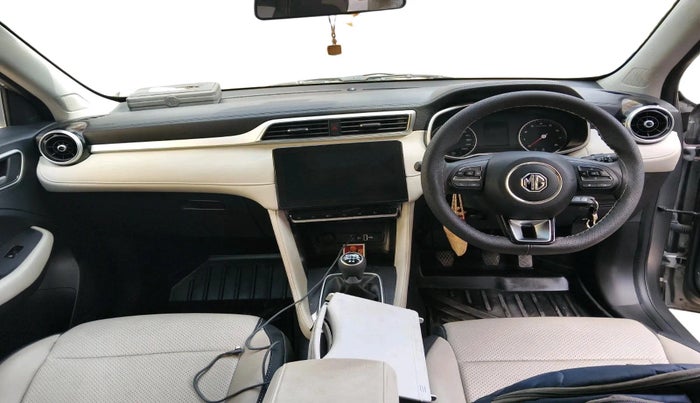 2025 MG ASTOR Sprint 1.5 MT (Ivory), Petrol, Manual, 11,004 km, interior