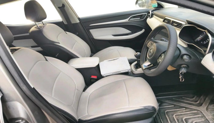 2025 MG ASTOR Sprint 1.5 MT (Ivory), Petrol, Manual, 11,004 km, interior