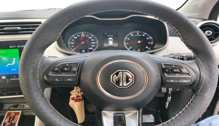 2025 MG ASTOR Sprint 1.5 MT (Ivory), Petrol, Manual, 11,004 km, interior