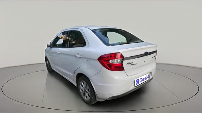 2015 Ford Figo Aspire TITANIUM 1.2 PETROL, Petrol, Manual, 78,026 km, exterior