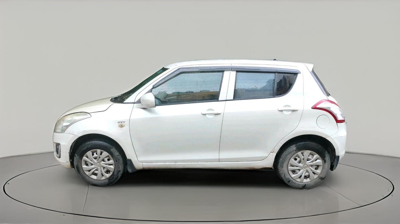 2017 Maruti Swift LXI, Petrol, Manual, 1,07,960 km, exterior