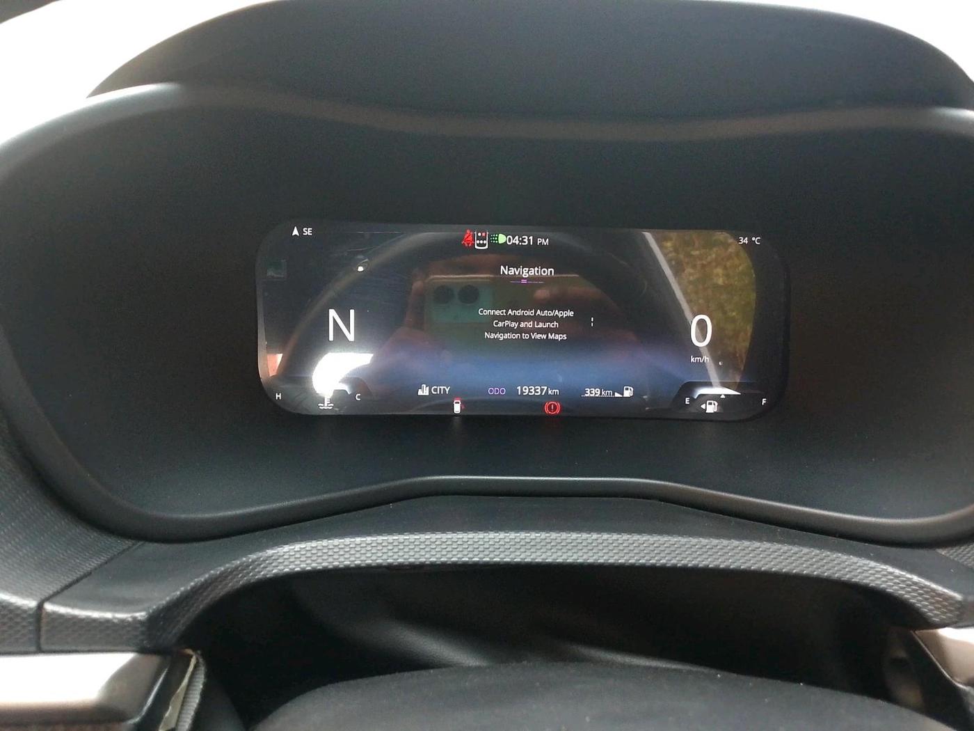2024 Tata NEXON FEARLESS + SUNROOF AMT DUAL TONE 1.5 DIESEL, Diesel, Automatic, 19,337 km, interior