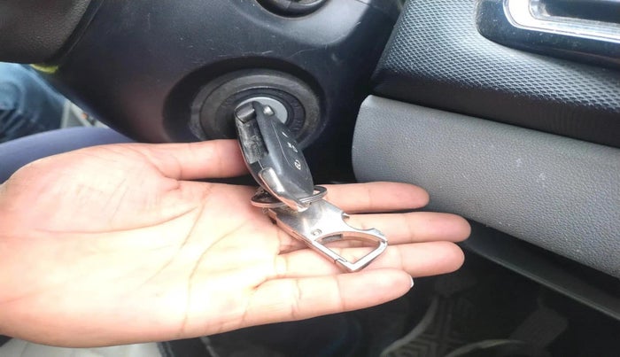 2022 Tata Tiago XT CNG, CNG, Manual, 81,840 km, interior