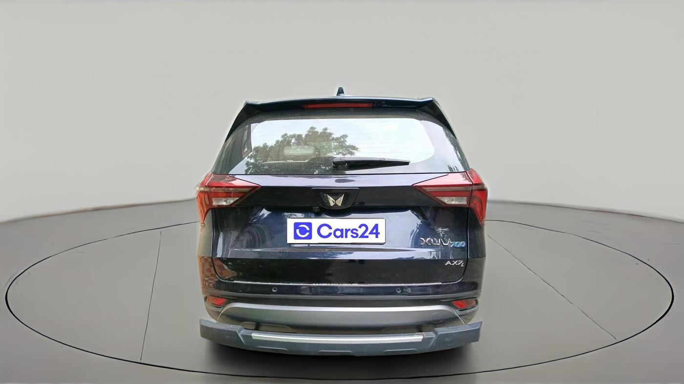 2025 Mahindra XUV700 AX 7 LUXURY P AT 7 STR, Petrol, Automatic, 11,711 km, exterior