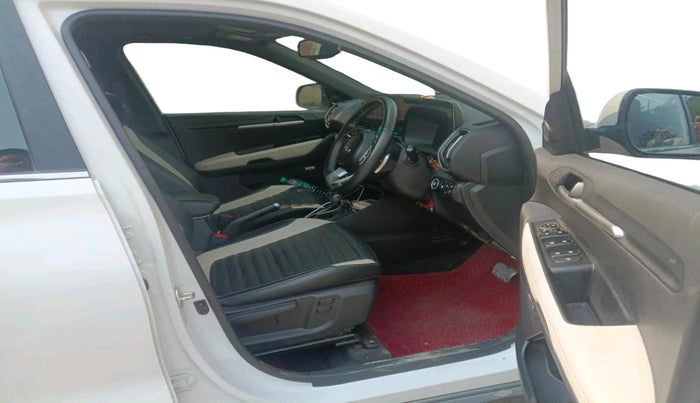 2024 KIA SONET GTX PLUS 1.0 TURBO PETROL DCT, Petrol, Automatic, 27,618 km, interior