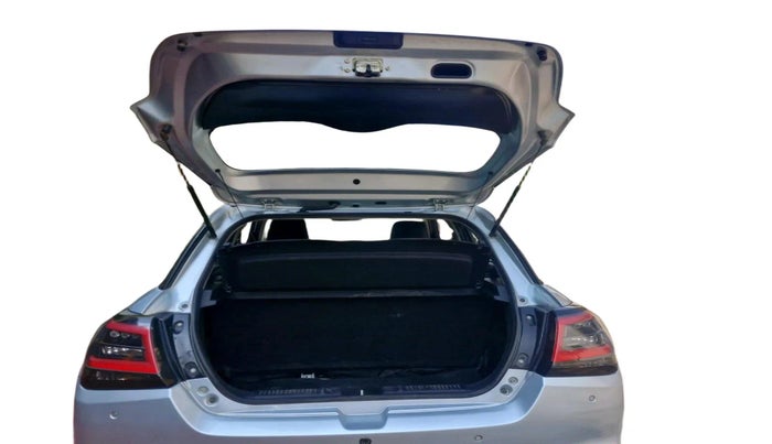 2024 Maruti Swift VXI AMT, Petrol, Automatic, 21,571 km, exterior