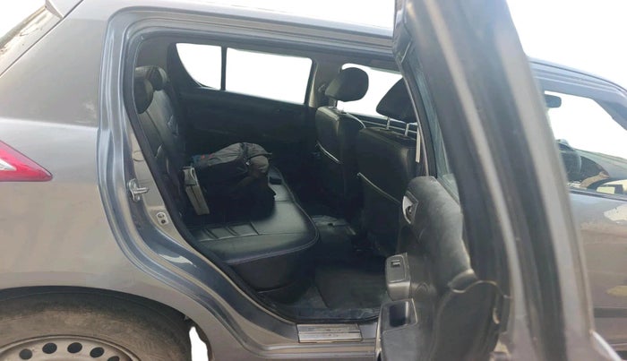 2016 Maruti Swift LDI, Diesel, Manual, 1,35,870 km, interior