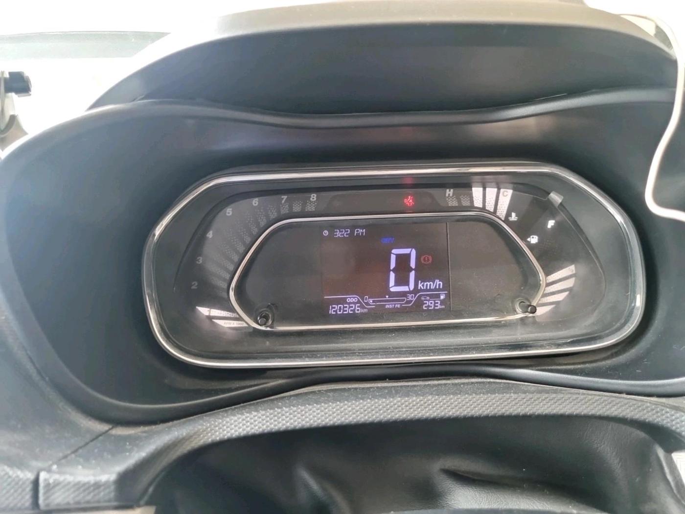 2020 Tata NEXON XZ PLUS PETROL, Petrol, Manual, 1,20,326 km, interior