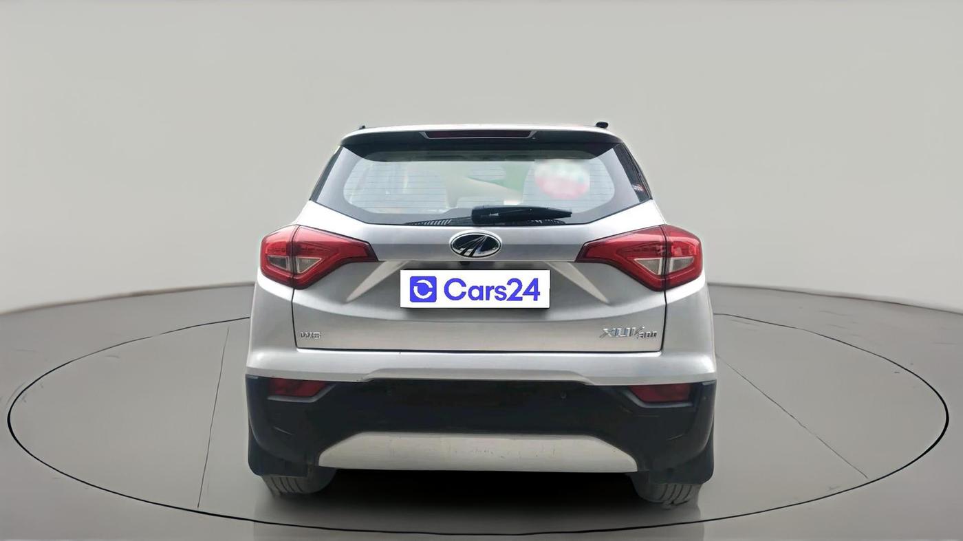 2020 Mahindra XUV300 W8 (O) 1.2 PETROL, Petrol, Manual, 47,256 km, exterior