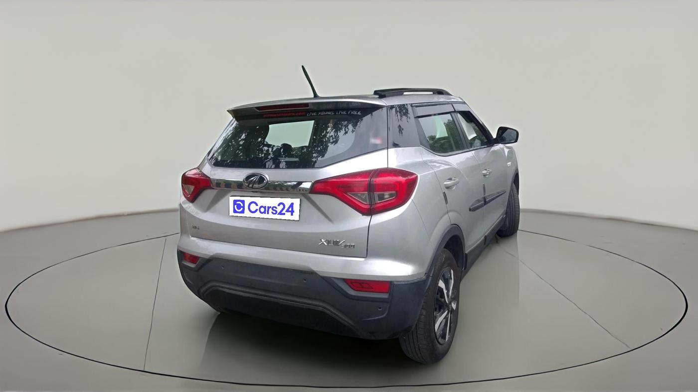 2019 Mahindra XUV300 W6 1.5 DIESEL, Diesel, Manual, 40,130 km, exterior