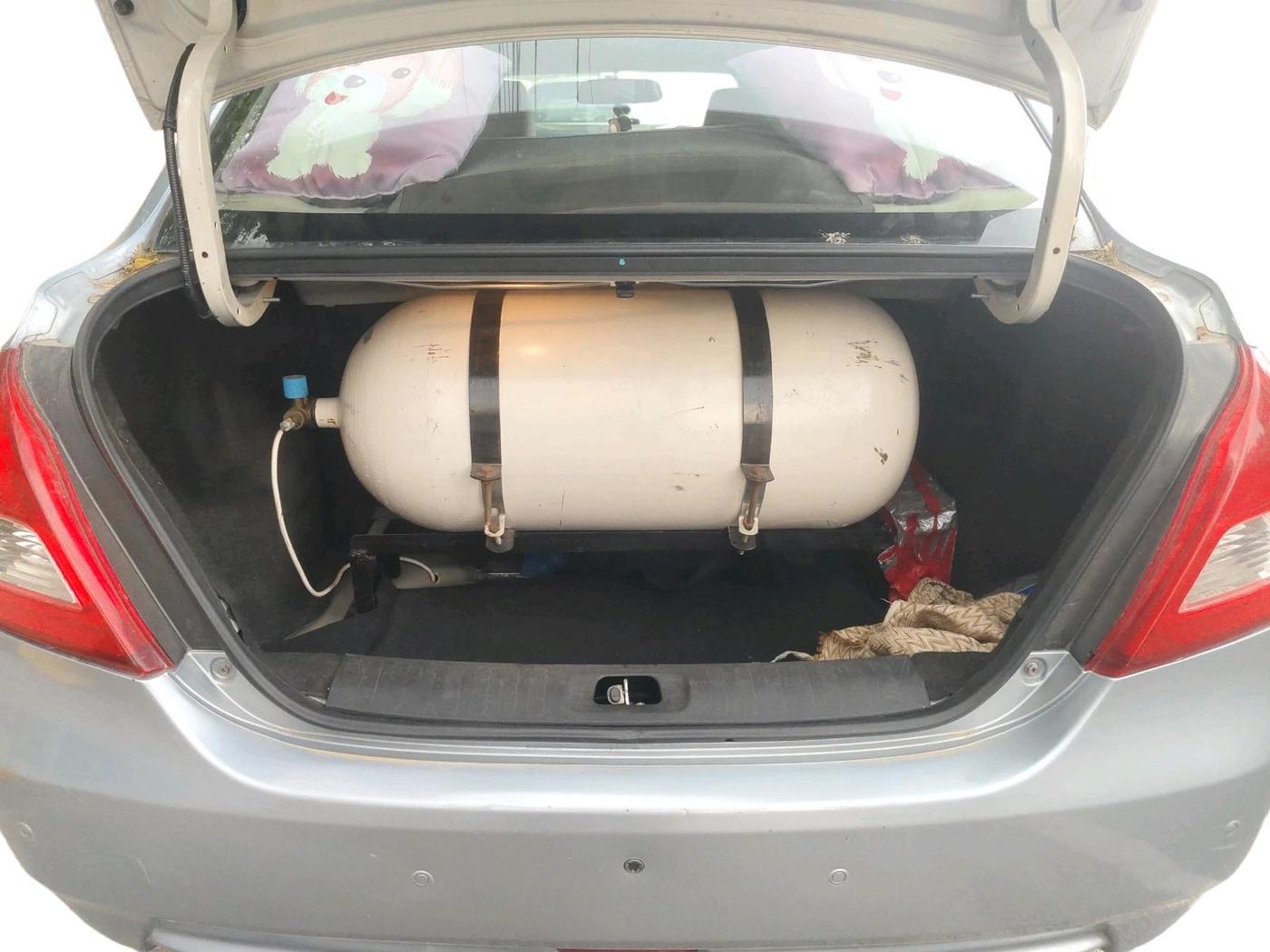 2013 Maruti Swift Dzire VXI, CNG, Manual, 90,913 km, exterior