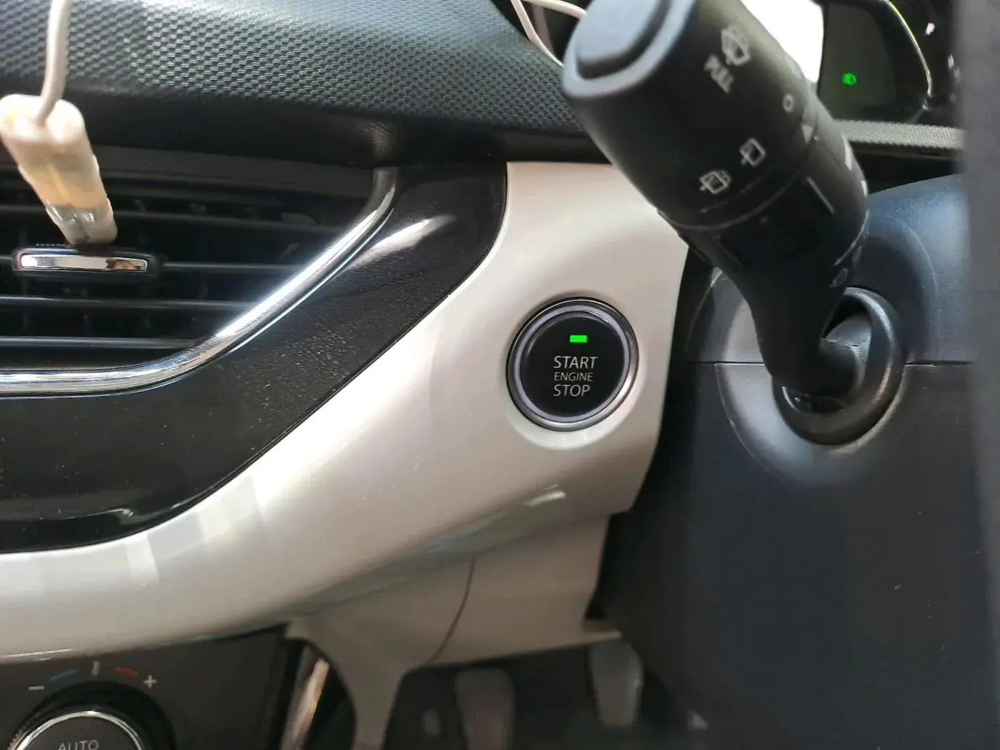2021 Tata NEXON XZ PLUS PETROL, Petrol, Manual, 30,080 km, interior
