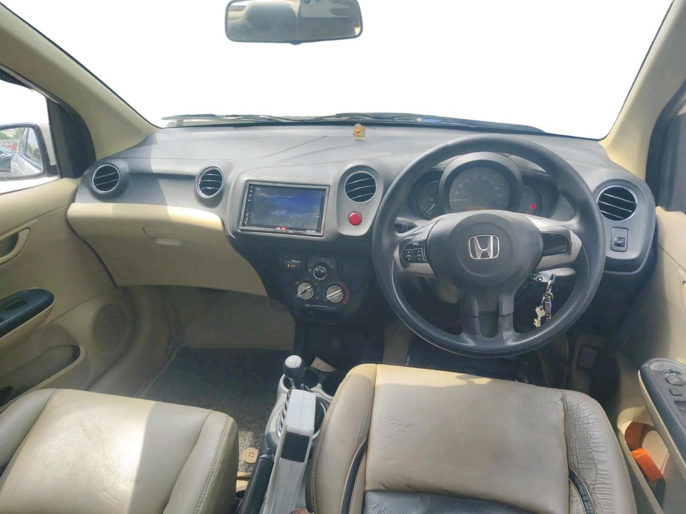 2015 Honda Amaze 1.2L I-VTEC S, Petrol, Manual, 56,004 km, interior