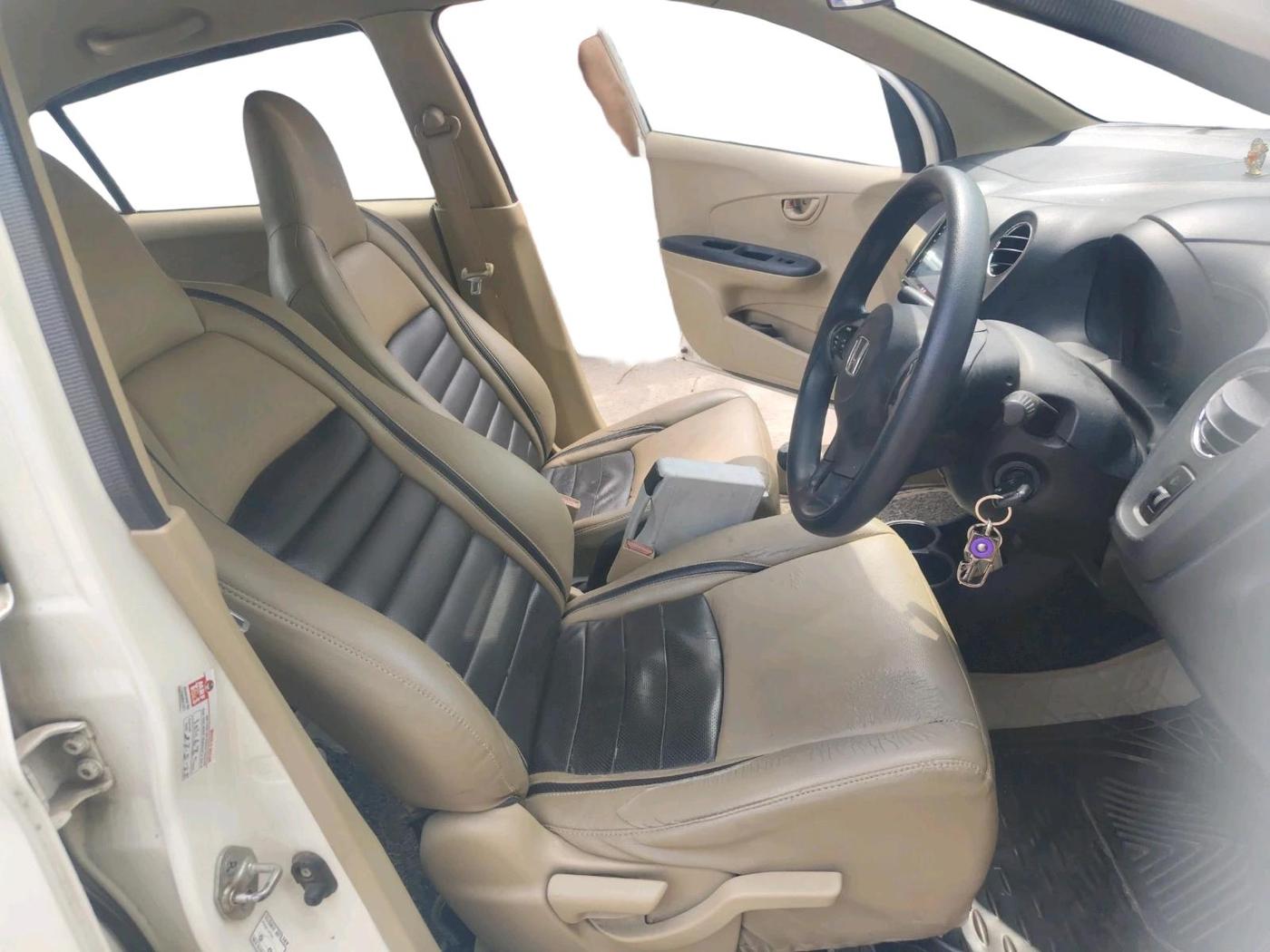 2015 Honda Amaze 1.2L I-VTEC S, Petrol, Manual, 56,004 km, interior