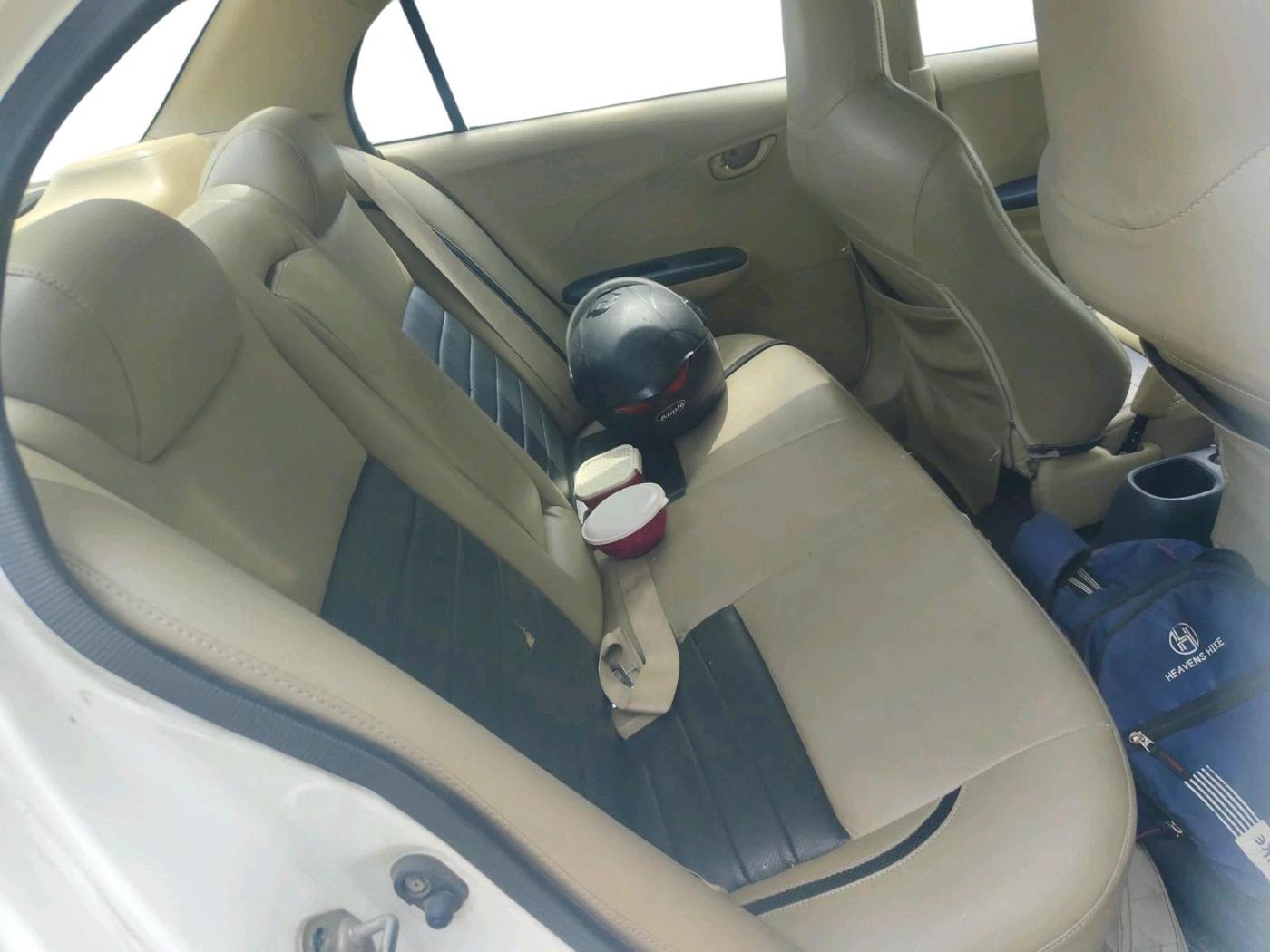 2015 Honda Amaze 1.2L I-VTEC S, Petrol, Manual, 56,004 km, interior