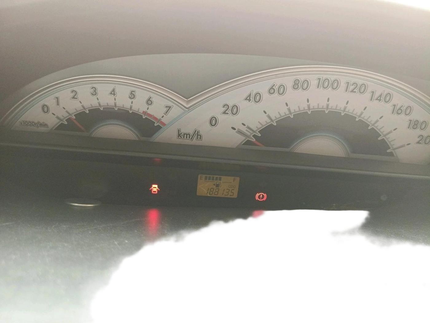 2011 Toyota Etios Liva VX, Petrol, Manual, 1,88,135 km, interior