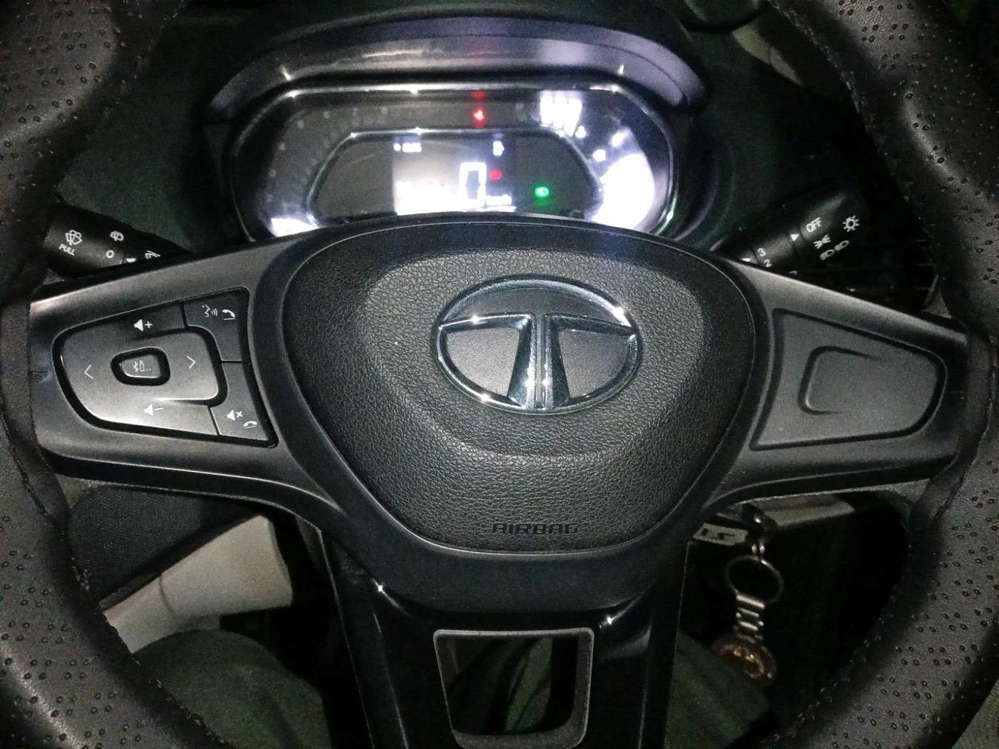 2022 Tata Tiago XZA PLUS PETROL, Petrol, Automatic, 19,500 km, interior