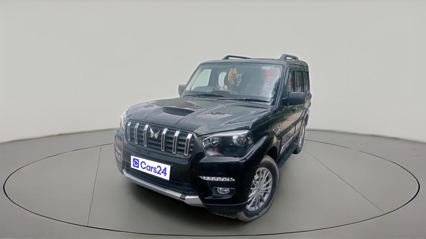 2024 Mahindra SCORPIO CLASSIC S 7STR, Diesel, Manual, 21,885 km, exterior
