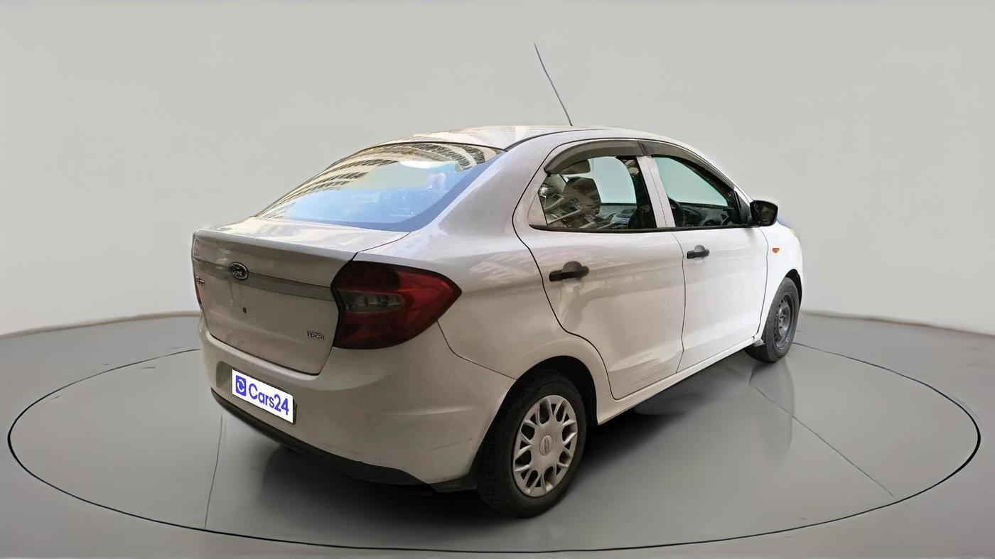 2016 Ford Figo Aspire AMBIENTE 1.5 DIESEL, Diesel, Manual, 1,12,778 km, exterior