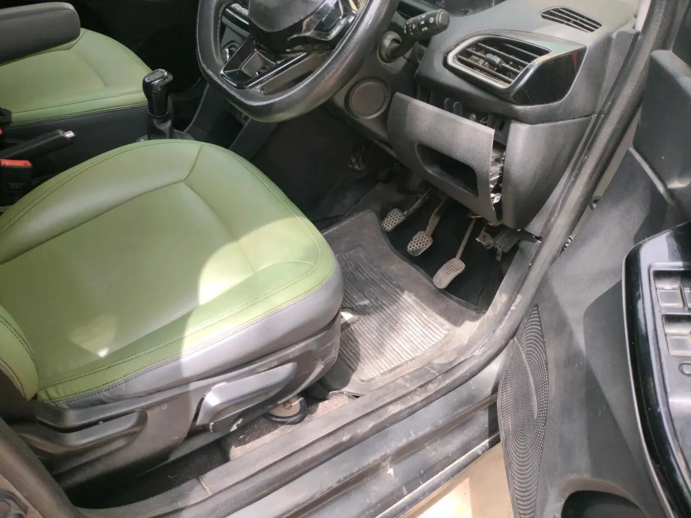 2021 Tata TIAGO NRG XZ MT, Petrol, Manual, 61,653 km, interior