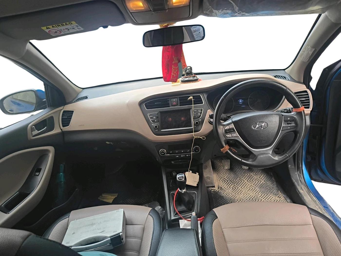 2019 Hyundai Elite i20 ASTA 1.2 (O), Petrol, Manual, 44,808 km, interior