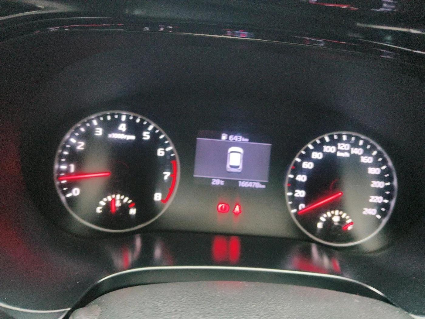 2020 KIA SELTOS HTE 1.5 PETROL, Petrol, Manual, 1,66,478 km, interior