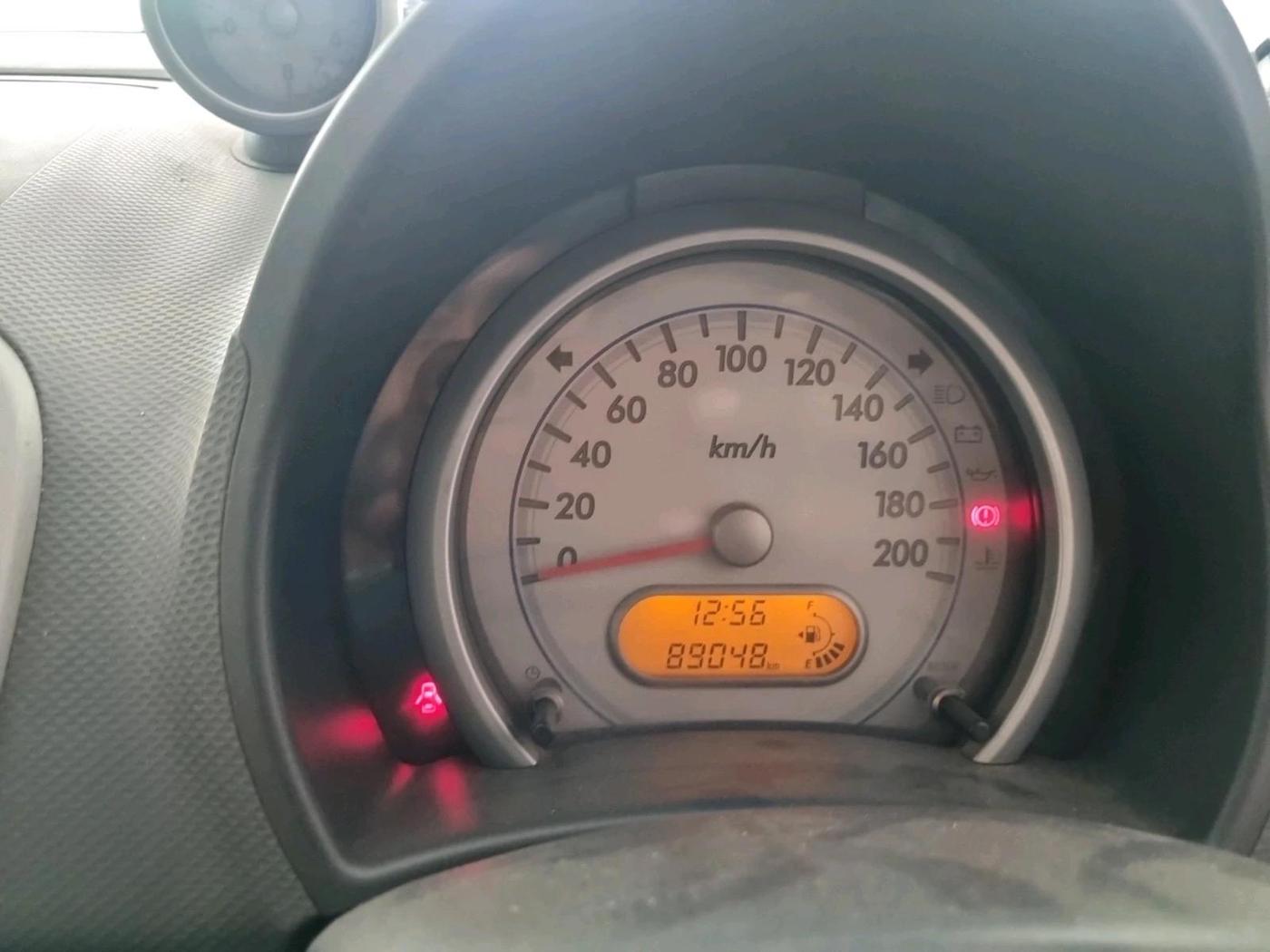 2014 Maruti Ritz ZXI, Petrol, Manual, 89,048 km, interior
