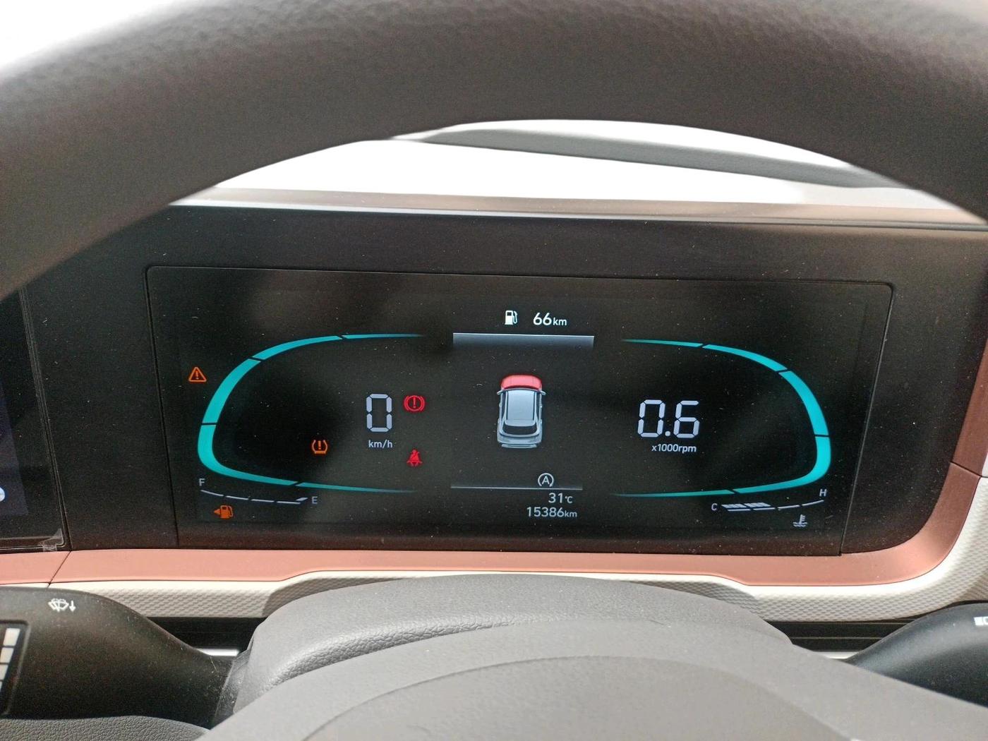 2024 Hyundai Creta E 1.5 PETROL, Petrol, Manual, 15,386 km, interior