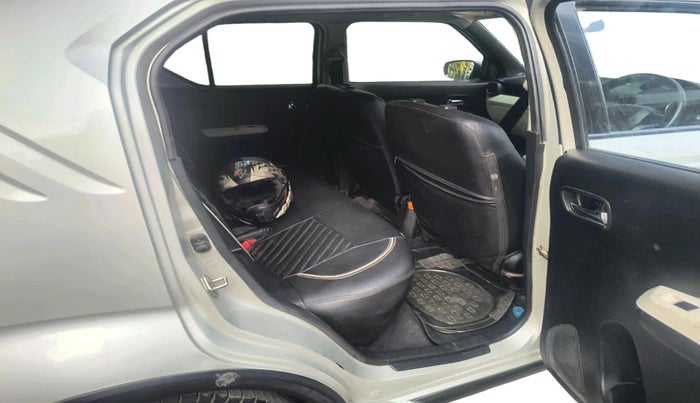 2018 Maruti IGNIS ZETA 1.2 AMT, CNG, Automatic, 72,286 km, interior