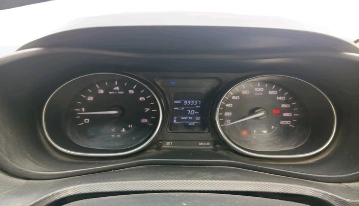 2018 Tata NEXON XZ DIESEL, Diesel, Manual, 93,337 km, interior