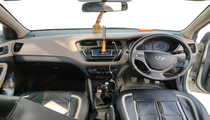 2017 Hyundai Elite i20 SPORTZ 1.2, Petrol, Manual, 1,02,013 km, interior