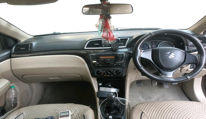 2016 Maruti Ciaz VDI (O) SHVS, Diesel, Manual, 1,23,000 km, interior