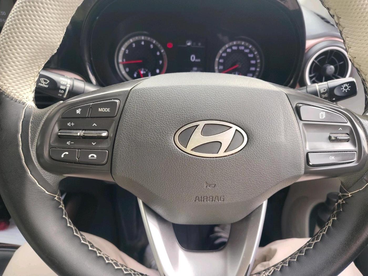 2023 Hyundai AURA S 1.2 CNG, CNG, Manual, 1,70,632 km, interior