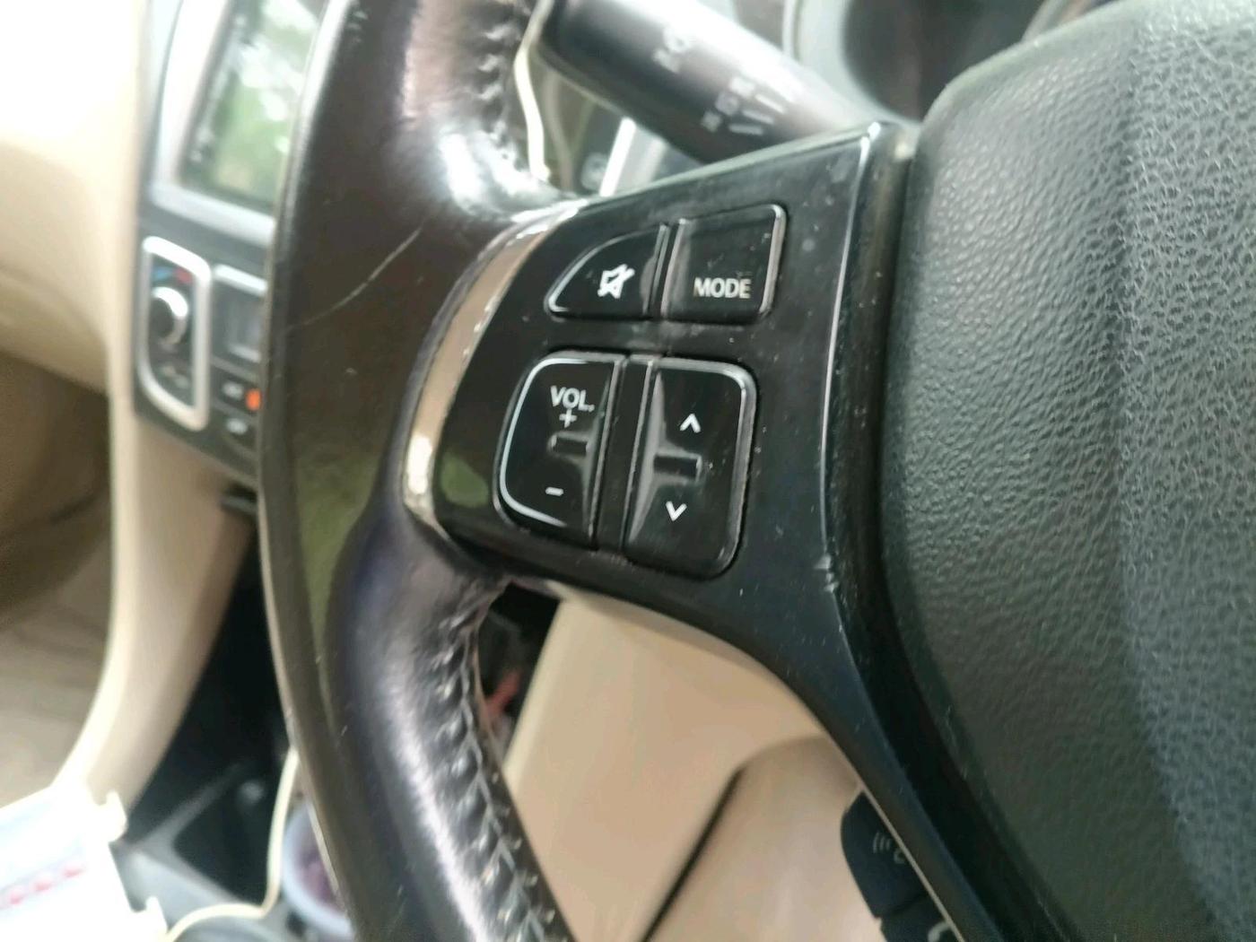 2017 Maruti Ciaz ZDI+ SHVS, Diesel, Manual, 1,09,040 km, interior