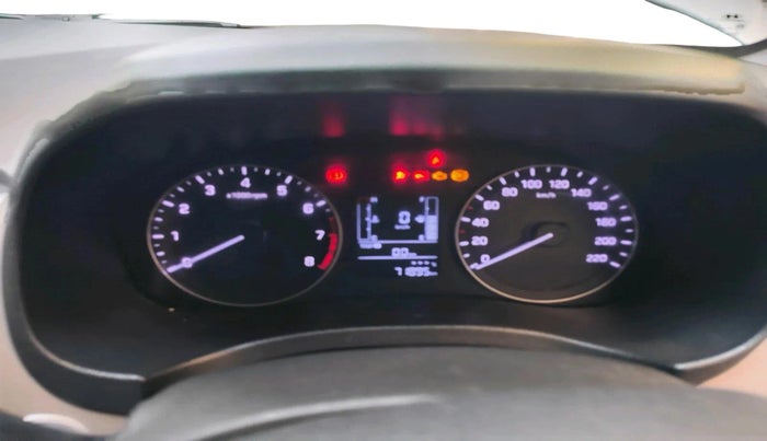 2017 Hyundai Creta SX PLUS 1.6 PETROL, Petrol, Manual, 71,895 km, interior