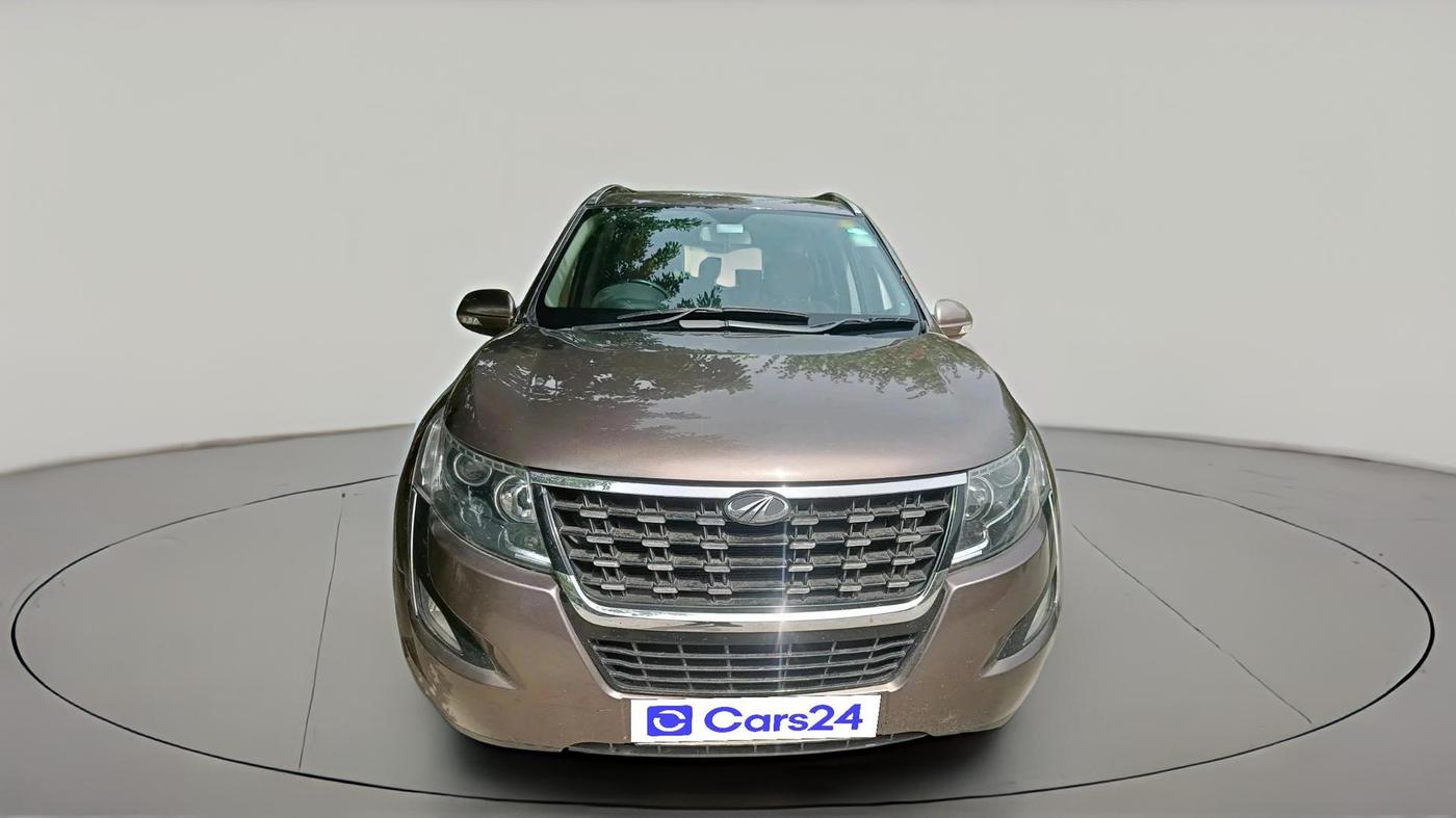 2019 Mahindra XUV500 W11 AT, Diesel, Automatic, 1,20,538 km, exterior