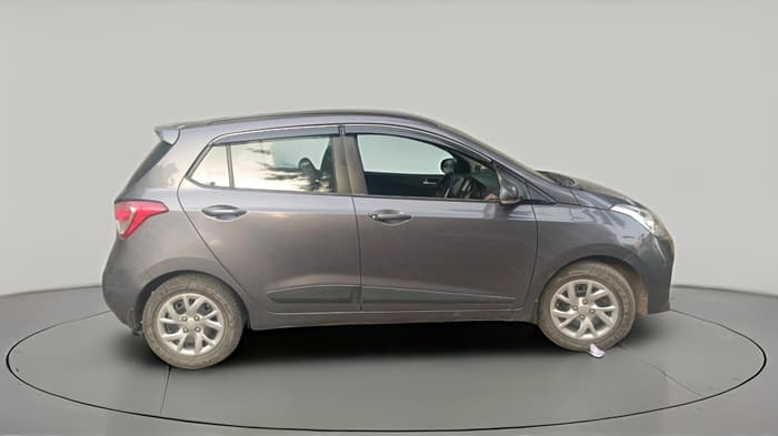 2018 Hyundai Grand i10 SPORTZ 1.2 KAPPA VTVT, CNG, Manual, 61,104 km, exterior