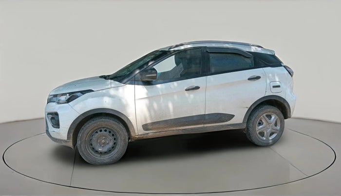 2022 Tata NEXON XM SUNROOF DIESEL, Diesel, Manual, 1,21,897 km, exterior