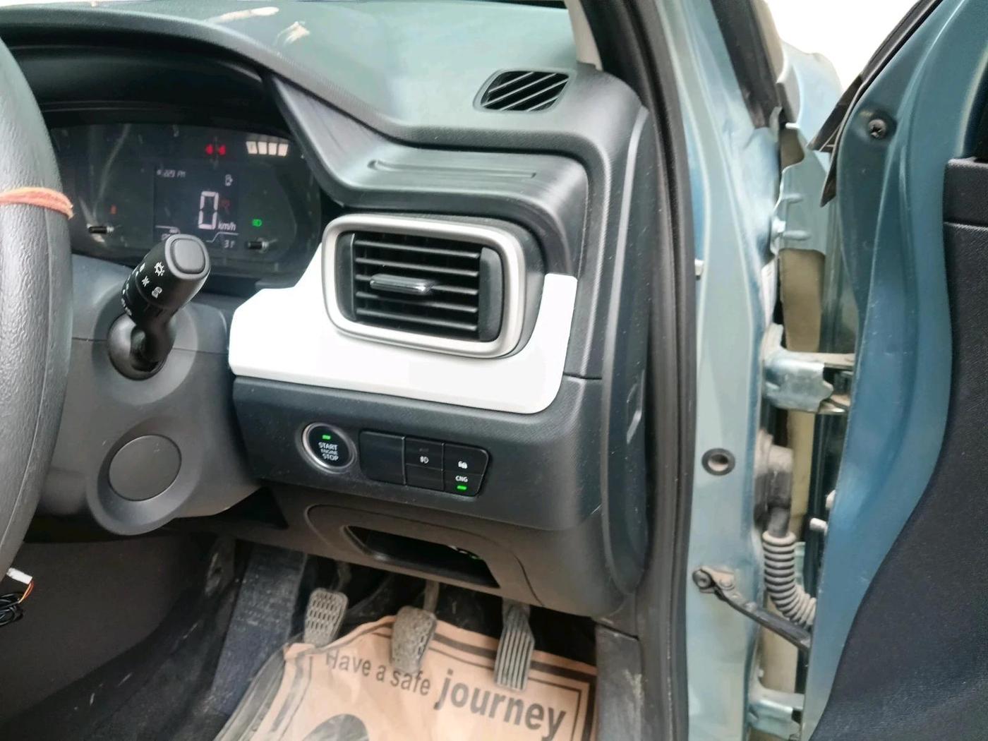 2025 Tata PUNCH Accomplished Plus iCNG, CNG, Manual, 12,591 km, interior