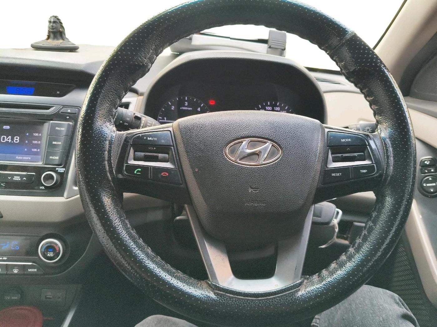 2016 Hyundai Creta SX 1.6 DIESEL, Diesel, Manual, 2,51,813 km, interior